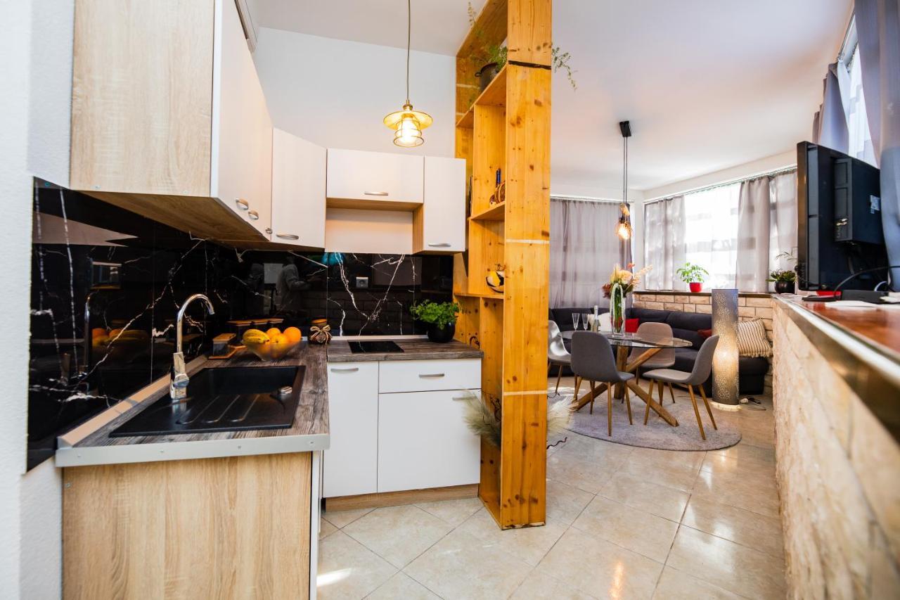 Glicinia Apartment Sibenik Ngoại thất bức ảnh
